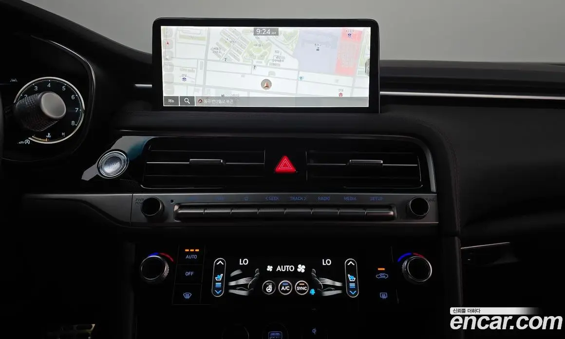 Genesis G70 2023 2.5 автомат (гидро), фото 15 Genesis G70 2023 2.5 автомат (гидро), фото 15