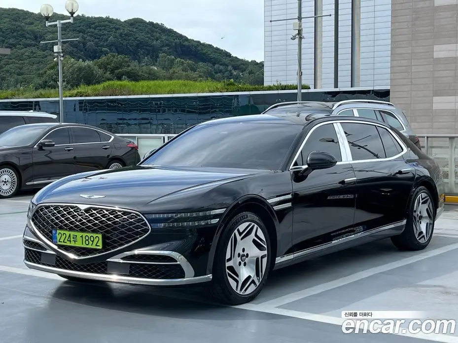 Genesis G90 2022 3.5 автомат (гидро), фото 1 Genesis G90 2022 3.5 автомат (гидро), фото 1