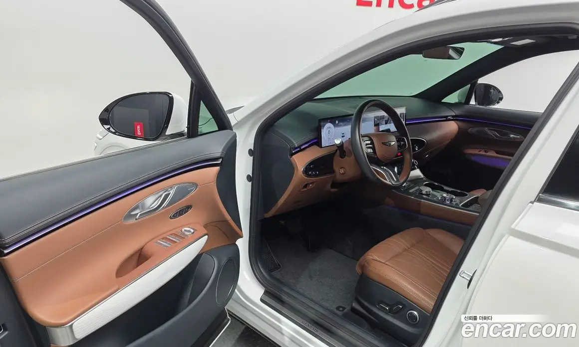 Genesis GV70 2024 2.5 автомат (гидро), фото 10