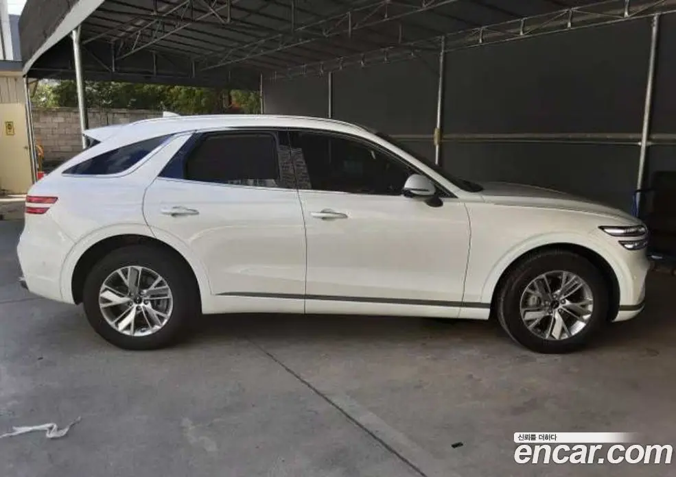 Genesis GV70 2024 2.5 автомат (гидро), фото 5 Genesis GV70 2024 2.5 автомат (гидро), фото 5