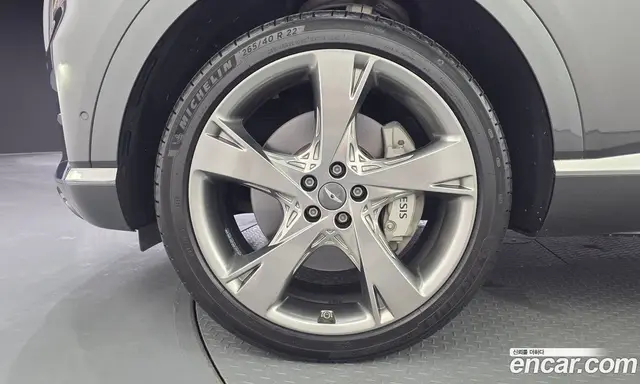 Genesis GV80 2023 2.5 автомат (гидро), миниатюра 5