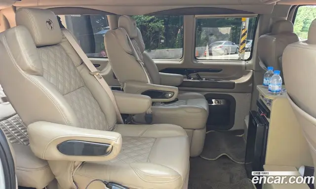GMC Savana 2023 4.3 автомат (гидро), миниатюра 7