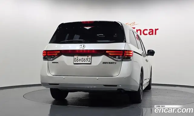 Honda Odyssey 2016 3.5 автомат (гидро), миниатюра 4 Honda Odyssey 2016 3.5 автомат (гидро), миниатюра 4