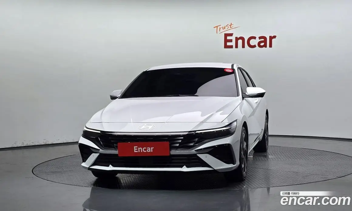 Hyundai Avante 2025 1.6 автомат (гидро), фото 3 Hyundai Avante 2025 1.6 автомат (гидро), фото 3
