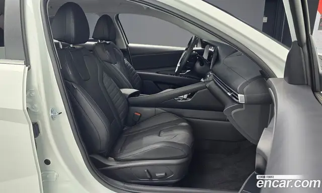 Hyundai Avante 2025 1.6 автомат (гидро), миниатюра 10 Hyundai Avante 2025 1.6 автомат (гидро), миниатюра 10