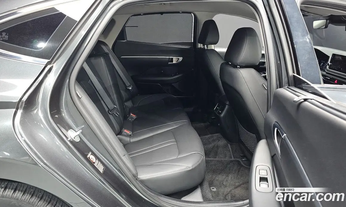 Hyundai Sonata 2020 1.6 автомат (гидро), фото 11