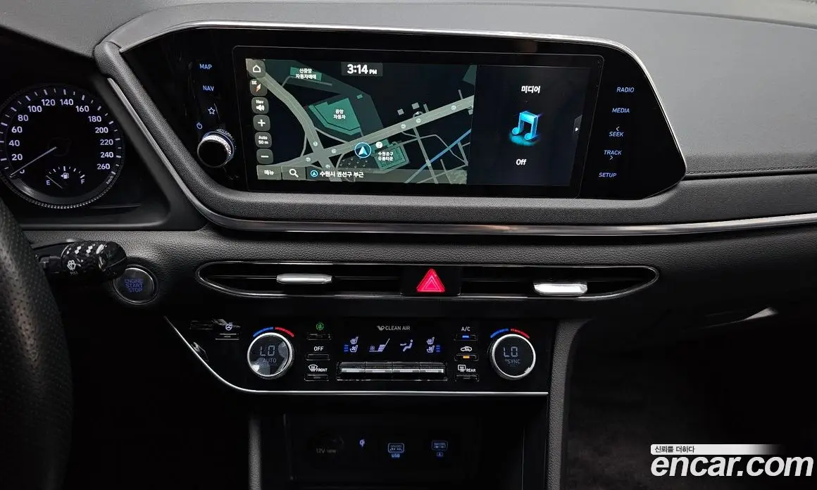 Hyundai Sonata 2020 1.6 автомат (гидро), фото 13