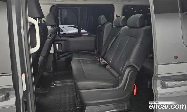 Hyundai Staria 2025 2.2 автомат (гидро), миниатюра 12
