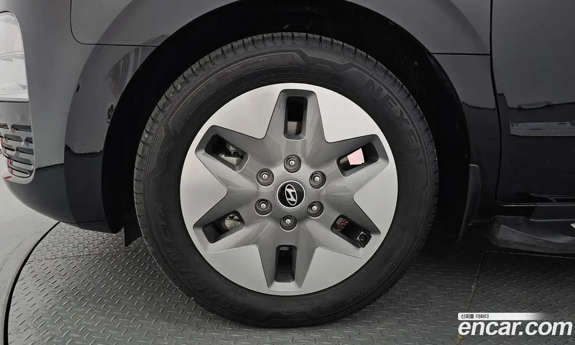 Hyundai Staria 2025 3.5 автомат (гидро), фото 5 Hyundai Staria 2025 3.5 автомат (гидро), фото 5