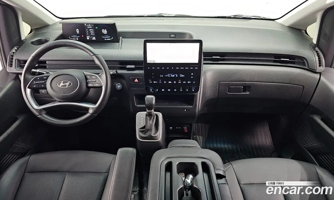 Hyundai Staria 2025 3.5 автомат (гидро), фото 7 Hyundai Staria 2025 3.5 автомат (гидро), фото 7