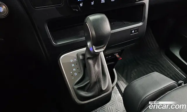 Hyundai Staria 2025 3.5 автомат (гидро), миниатюра 9 Hyundai Staria 2025 3.5 автомат (гидро), миниатюра 9