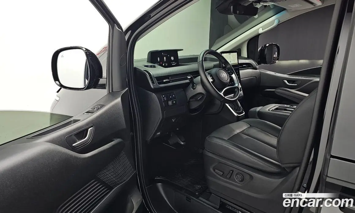 Hyundai Staria 2025 3.5 автомат (гидро), фото 10 Hyundai Staria 2025 3.5 автомат (гидро), фото 10