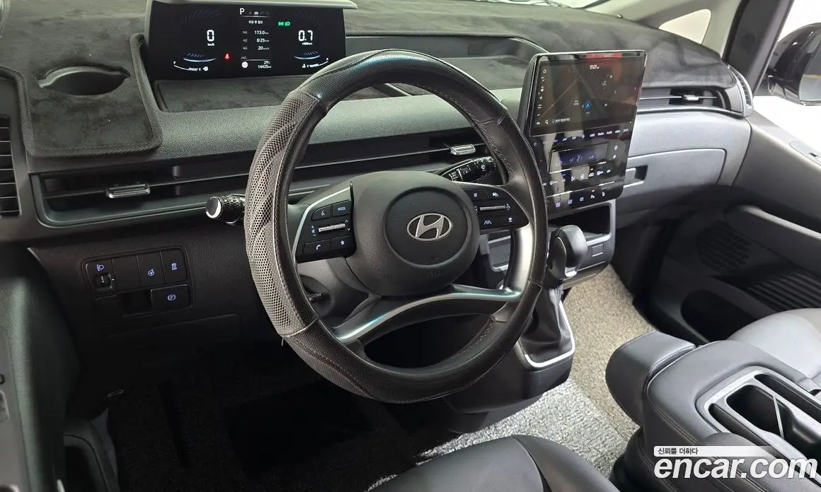 Hyundai Staria 2025 3.5 автомат (гидро), фото 14 Hyundai Staria 2025 3.5 автомат (гидро), фото 14