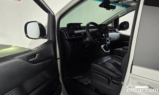 Hyundai Staria 2025 3.5 автомат (гидро), миниатюра 10 Hyundai Staria 2025 3.5 автомат (гидро), миниатюра 10