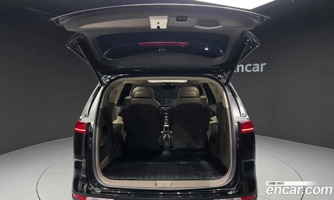 Kia Carnival 2020 3.5 автомат (гидро), фото 20