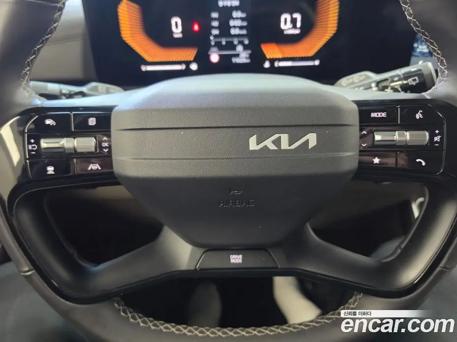 Kia Carnival 2025 2.2 автомат (гидро), фото 12 Kia Carnival 2025 2.2 автомат (гидро), фото 12
