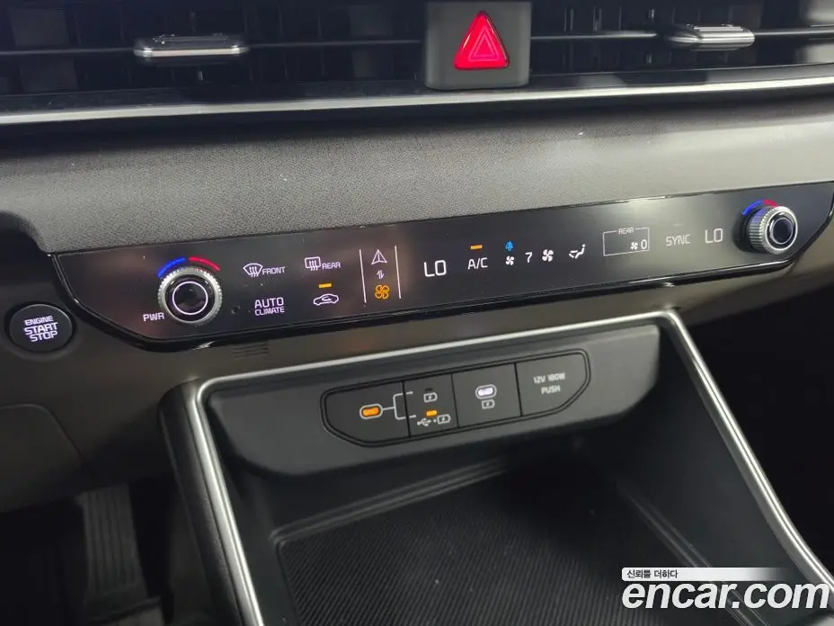 Kia Carnival 2025 2.2 автомат (гидро), фото 14 Kia Carnival 2025 2.2 автомат (гидро), фото 14