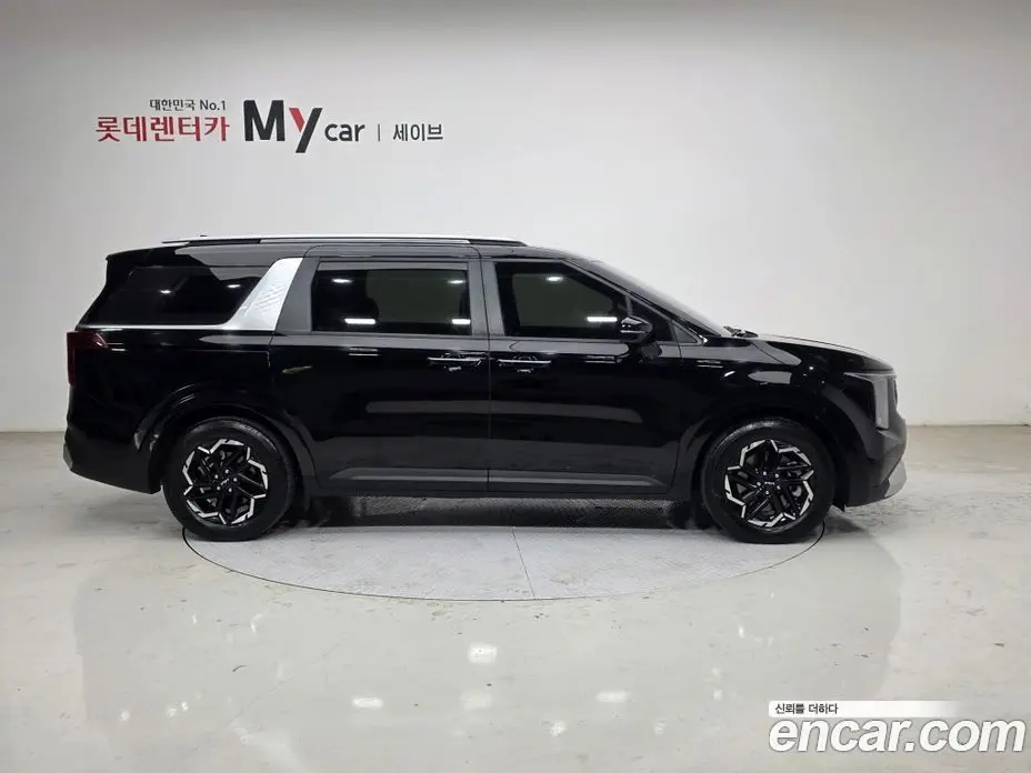 Kia Carnival 2025 2.2 автомат (гидро), фото 6 Kia Carnival 2025 2.2 автомат (гидро), фото 6