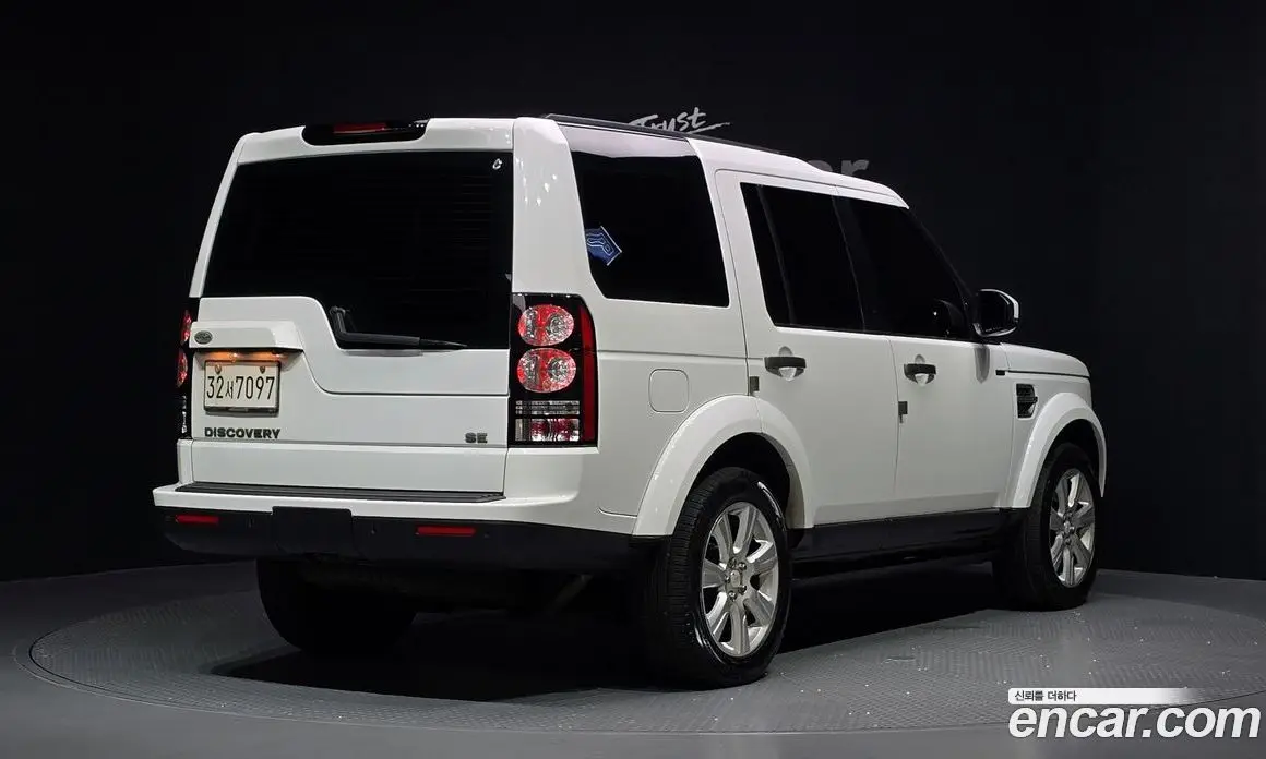 Land Rover Discovery 2014 3.0 автомат (гидро), фото 2 Land Rover Discovery 2014 3.0 автомат (гидро), фото 2