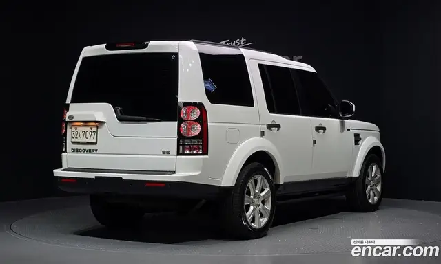Land Rover Discovery 2014 3.0 автомат (гидро), миниатюра 2 Land Rover Discovery 2014 3.0 автомат (гидро), миниатюра 2