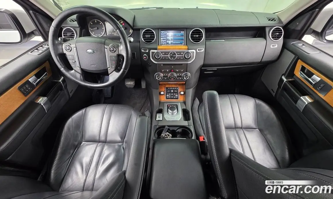 Land Rover Discovery 2014 3.0 автомат (гидро), фото 7 Land Rover Discovery 2014 3.0 автомат (гидро), фото 7