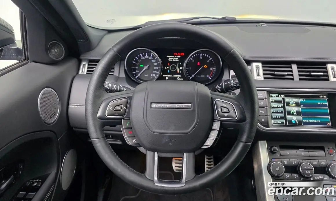 Land Rover Range Rover Evoque 2015 2.2 автомат (гидро), фото 13 Land Rover Range Rover Evoque 2015 2.2 автомат (гидро), фото 13