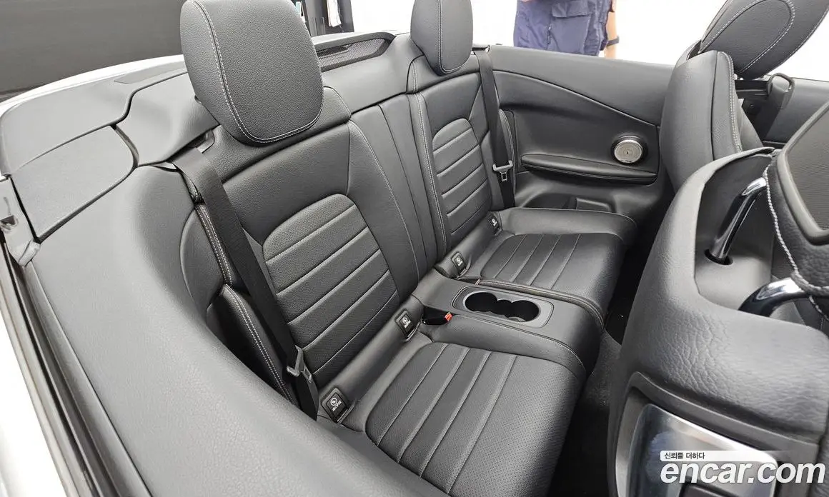 Mercedes-Benz C-Class 2017 2.0 автомат (гидро), фото 12 Mercedes-Benz C-Class 2017 2.0 автомат (гидро), фото 12