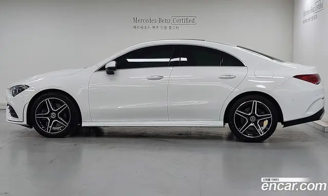 Mercedes-Benz CLA-Class 2023 2.0 автомат (гидро), миниатюра 2