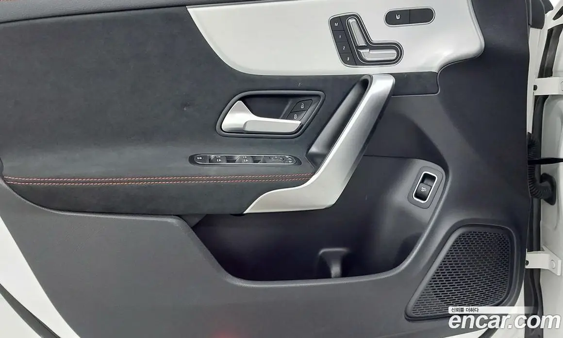 Mercedes-Benz CLA-Class 2023 2.0 автомат (гидро), фото 19