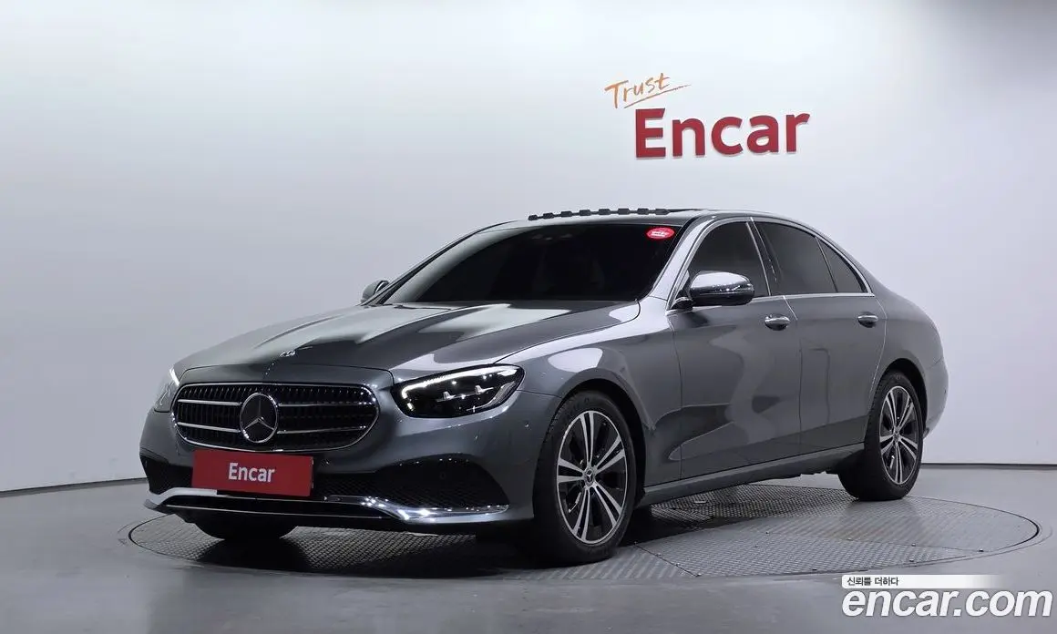 Mercedes-Benz E-Class 2021 2.0 автомат (гидро), фото 1 Mercedes-Benz E-Class 2021 2.0 автомат (гидро), фото 1