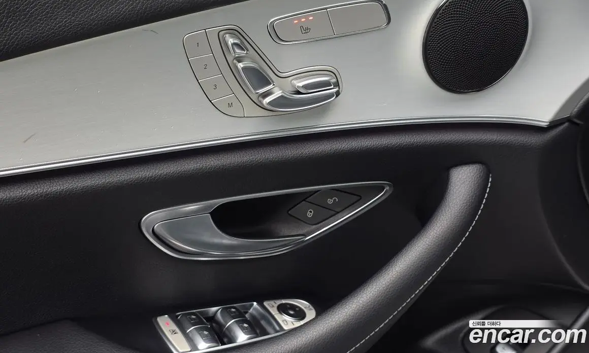 Mercedes-Benz E-Class 2021 2.0 автомат (гидро), фото 18 Mercedes-Benz E-Class 2021 2.0 автомат (гидро), фото 18