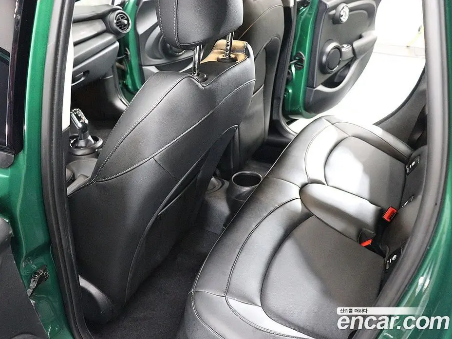 Mini Cooper 2020 1.5 автомат (гидро), фото 16