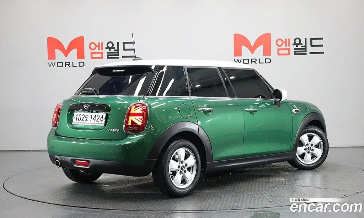 Mini Cooper 2020 1.5 автомат (гидро), фото 4