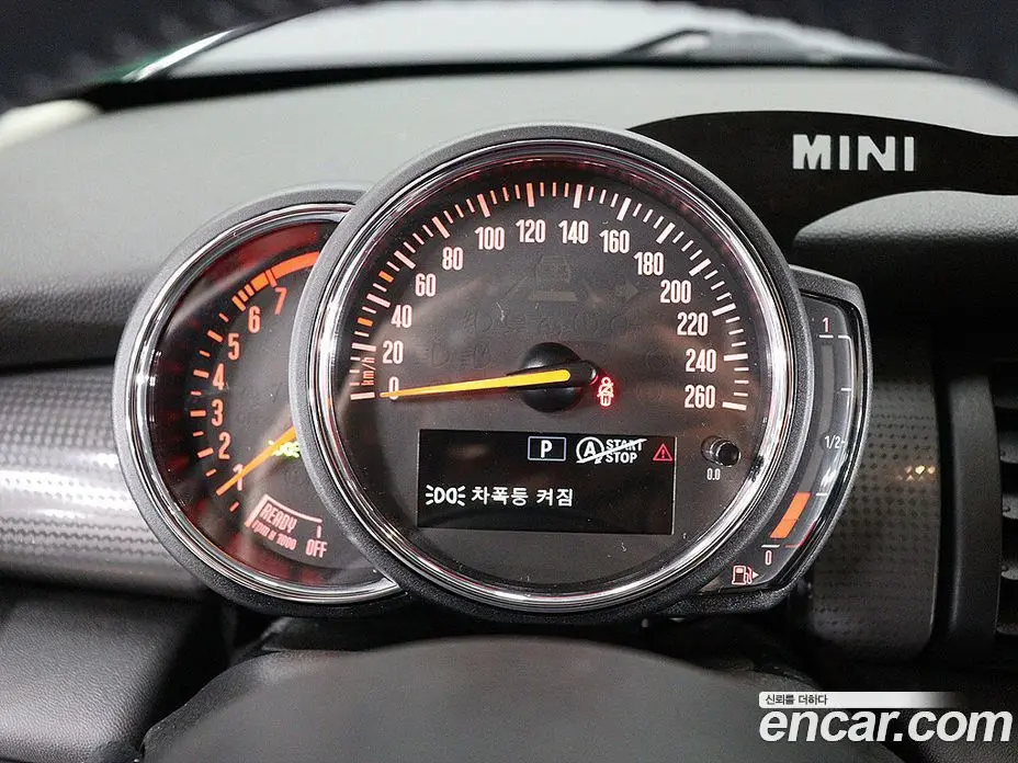 Mini Cooper 2020 1.5 автомат (гидро), фото 8