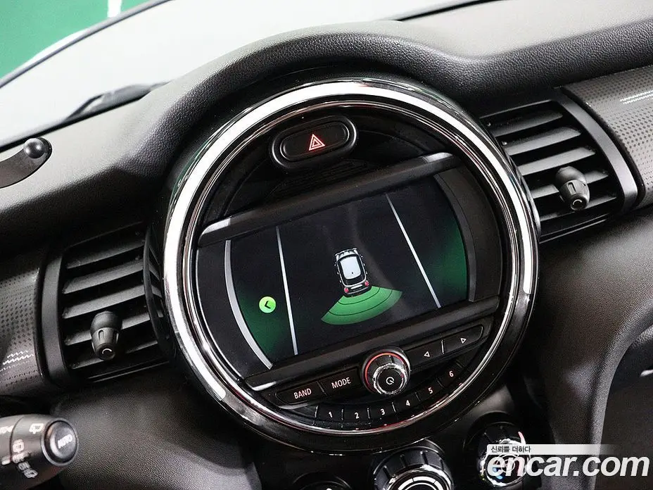 Mini Cooper 2020 1.5 автомат (гидро), фото 9