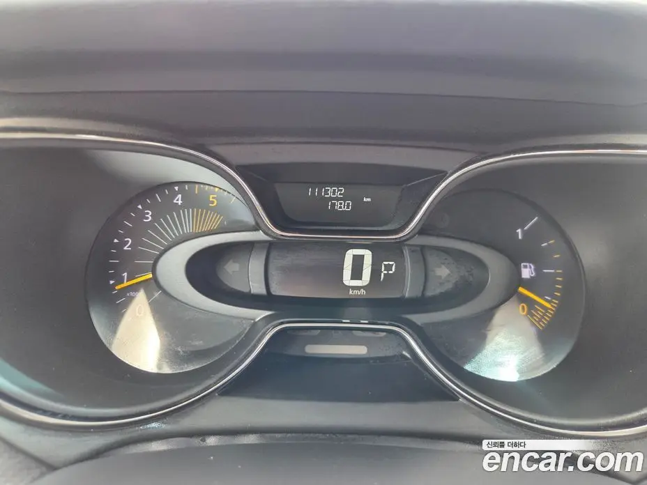 Renault (Samsung) QM3 2015 1.5 автомат (гидро), фото 11 Renault (Samsung) QM3 2015 1.5 автомат (гидро), фото 11