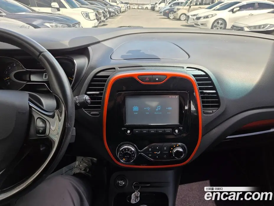 Renault (Samsung) QM3 2015 1.5 автомат (гидро), фото 12 Renault (Samsung) QM3 2015 1.5 автомат (гидро), фото 12