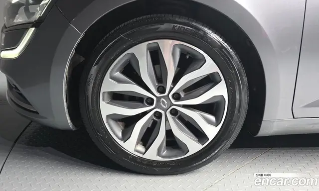 Renault (Samsung) SM6 2017 2.0 автомат (гидро), миниатюра 5 Renault (Samsung) SM6 2017 2.0 автомат (гидро), миниатюра 5
