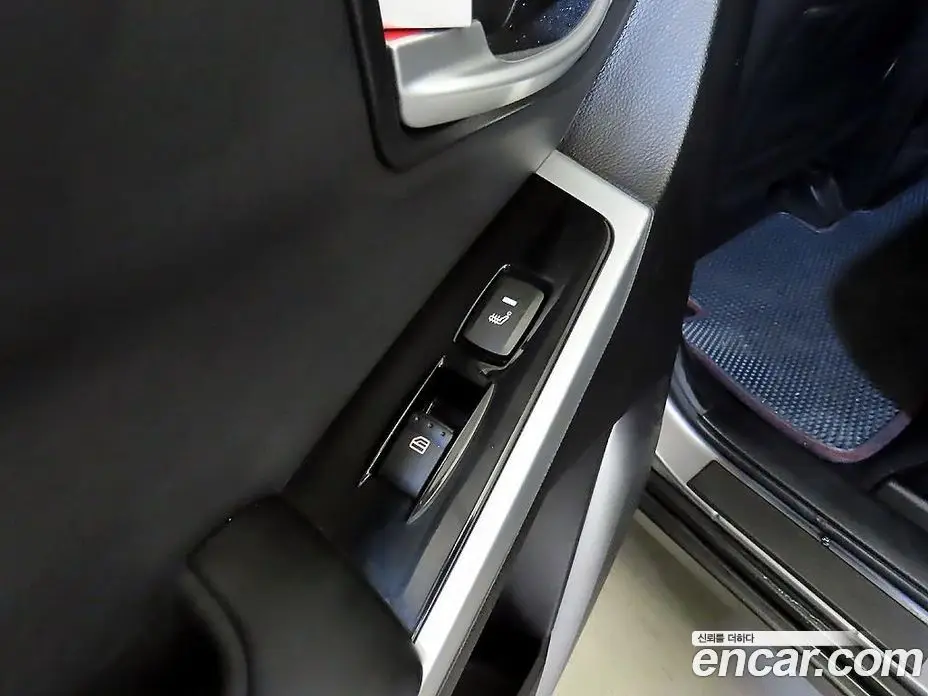 SsangYong Korando 2014 2.0 автомат (гидро), фото 16 SsangYong Korando 2014 2.0 автомат (гидро), фото 16