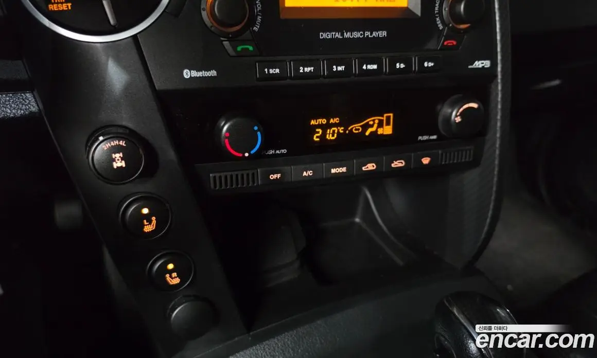 SsangYong Korando 2014 2.0 автомат (гидро), фото 18