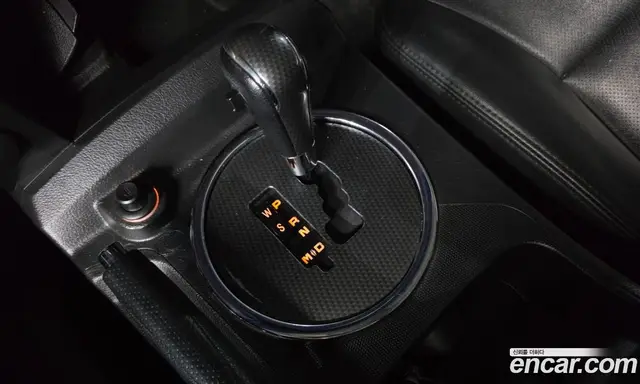 SsangYong Korando 2014 2.0 автомат (гидро), миниатюра 9