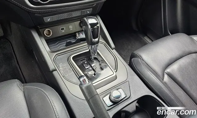 SsangYong Rexton 2018 2.2 автомат (гидро), миниатюра 9