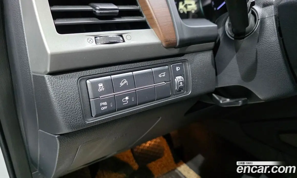 SsangYong Rexton 2018 2.2 автомат (гидро), фото 12 SsangYong Rexton 2018 2.2 автомат (гидро), фото 12
