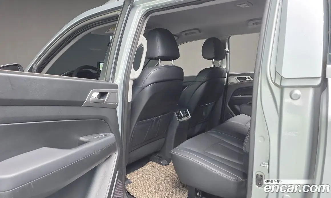 SsangYong Rexton 2019 2.2 автомат (гидро), фото 17 SsangYong Rexton 2019 2.2 автомат (гидро), фото 17