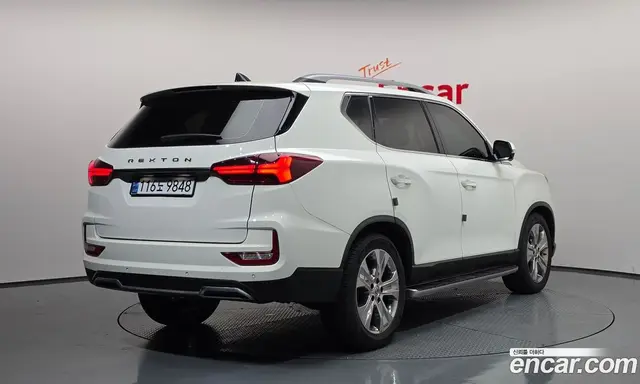 SsangYong Rexton 2021 2.2 автомат (гидро), миниатюра 2