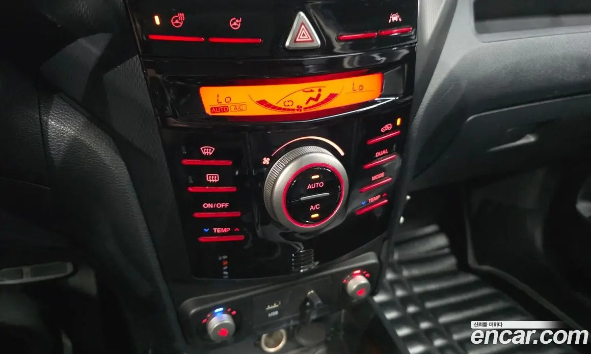 SsangYong TIBOLI 2018 1.6 автомат (гидро), фото 16