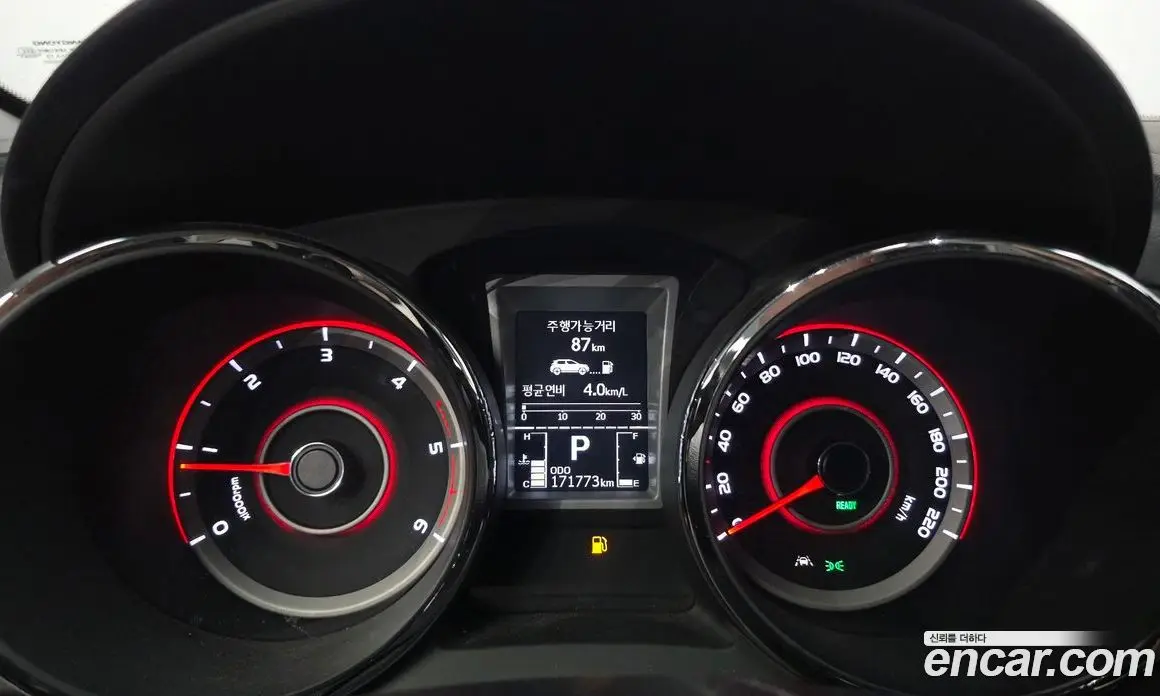 SsangYong TIBOLI 2018 1.6 автомат (гидро), фото 8