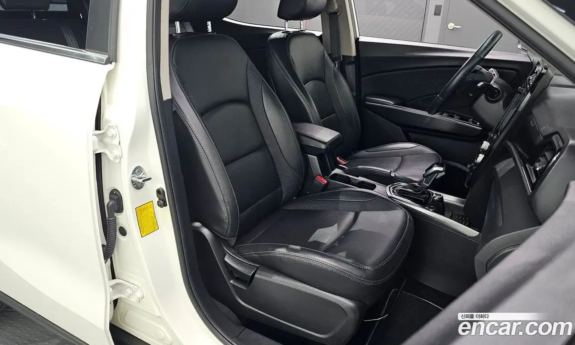 SsangYong TIBOLI 2022 1.5 автомат (гидро), фото 12