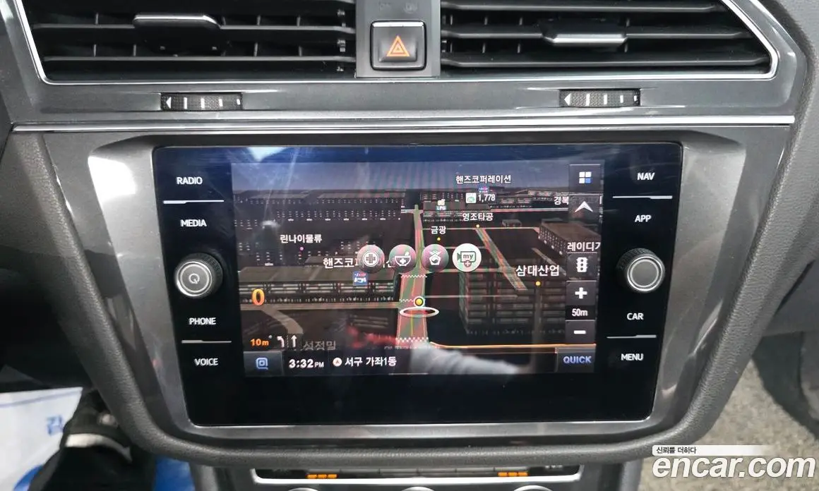 Volkswagen Tiguan 2018 2.0 автомат (гидро), фото 14
