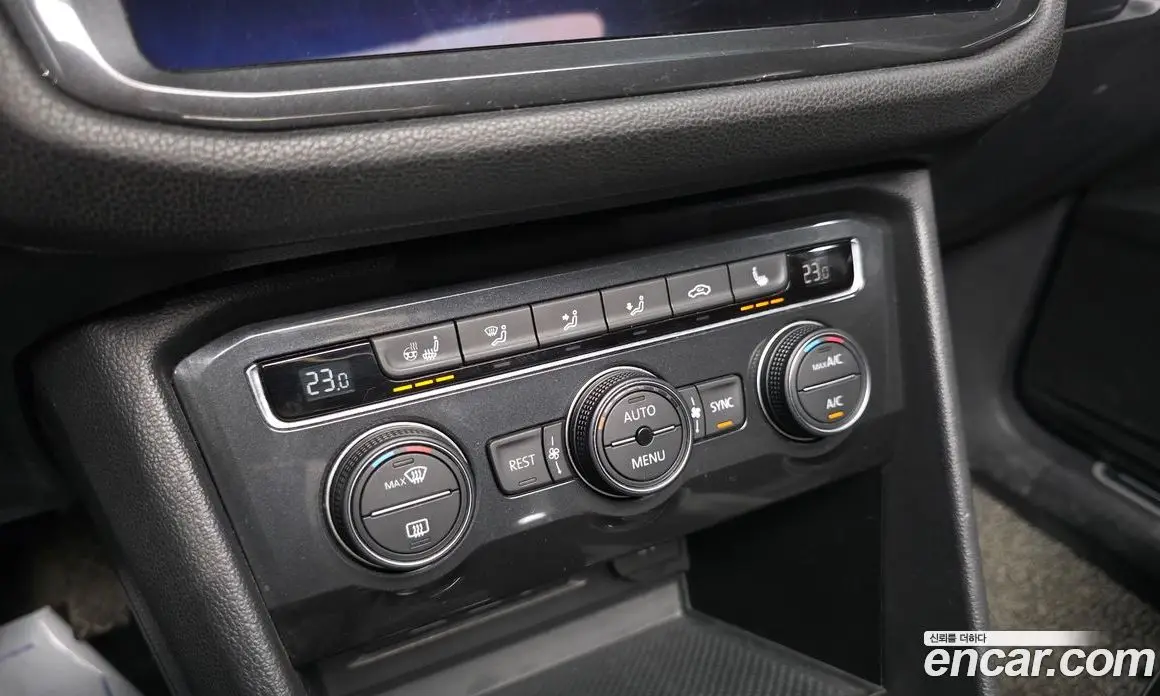 Volkswagen Tiguan 2018 2.0 автомат (гидро), фото 16